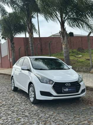 HYUNDAI HB20S 1.0 COMFORT PLUS 12V FLEX 4P MANUAL